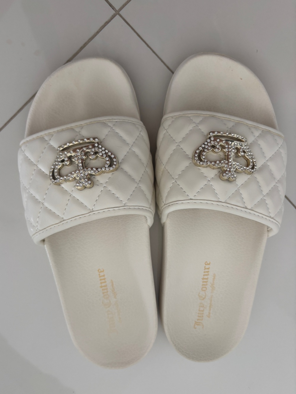 Juicy slippers